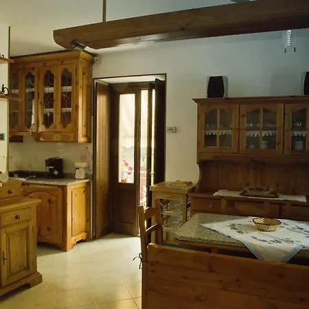 Rustico Giorgia Daire